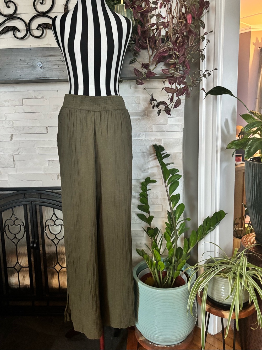American Eagle Aerie Olive Green Elastic High Waist Wide Leg Party Pants MEDIUM